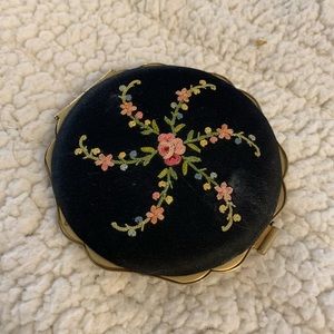 Max Factor Vintage Compact